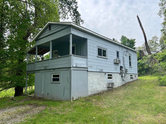Image for Triplex and Duplex on a Nice Lot in Vienna