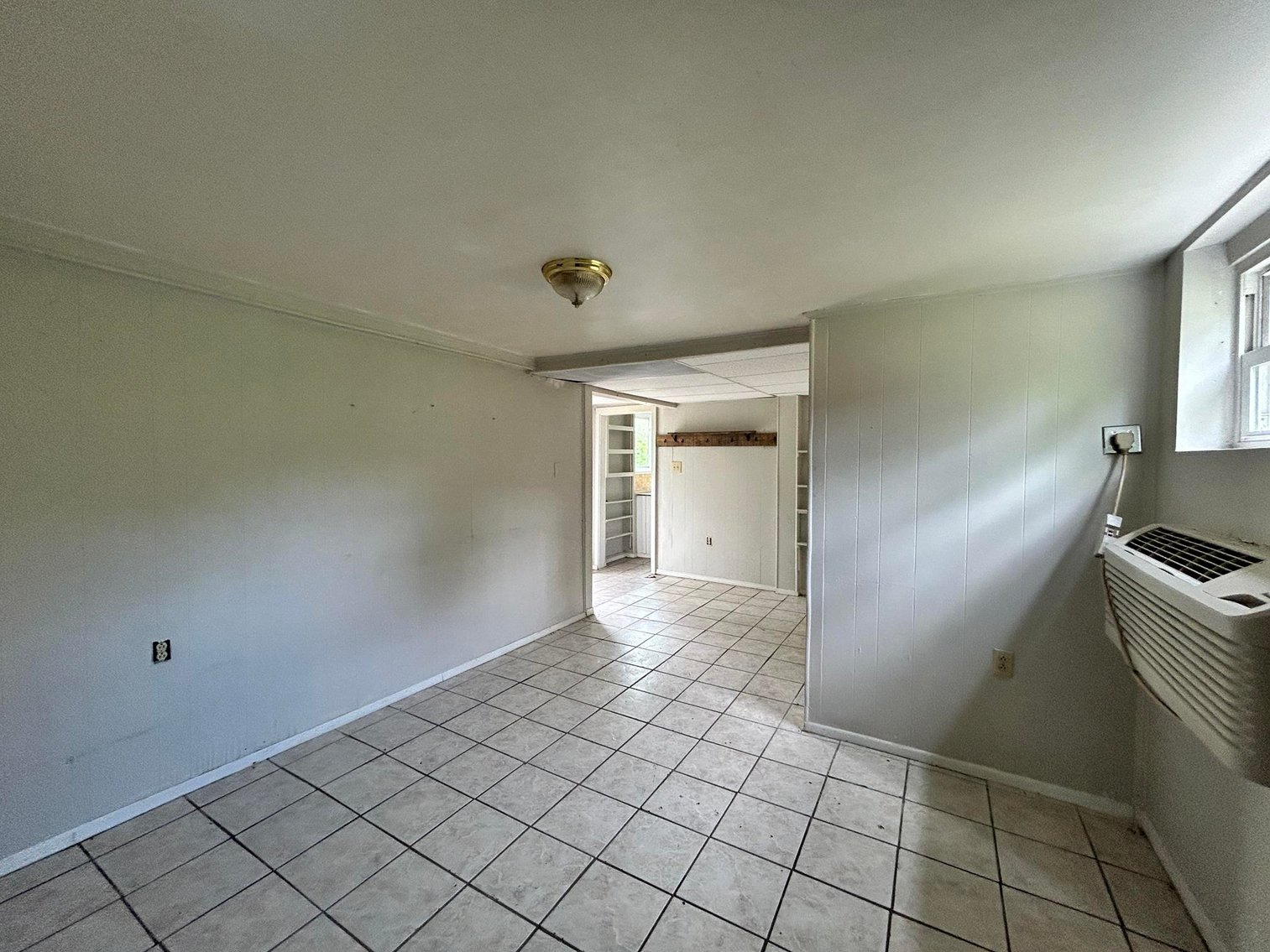 Image for Triplex and Duplex on a Nice Lot in Vienna