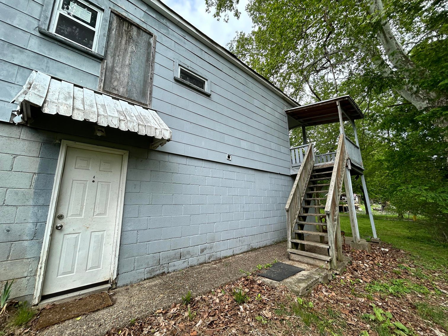 Image for Triplex and Duplex on a Nice Lot in Vienna