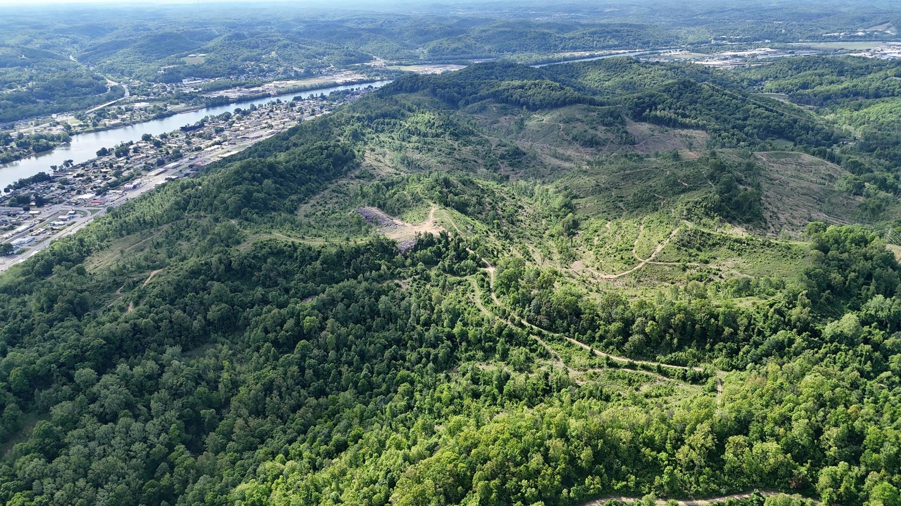 Image for 806 Acres in the Heart of Cross Lanes/Nitro Market