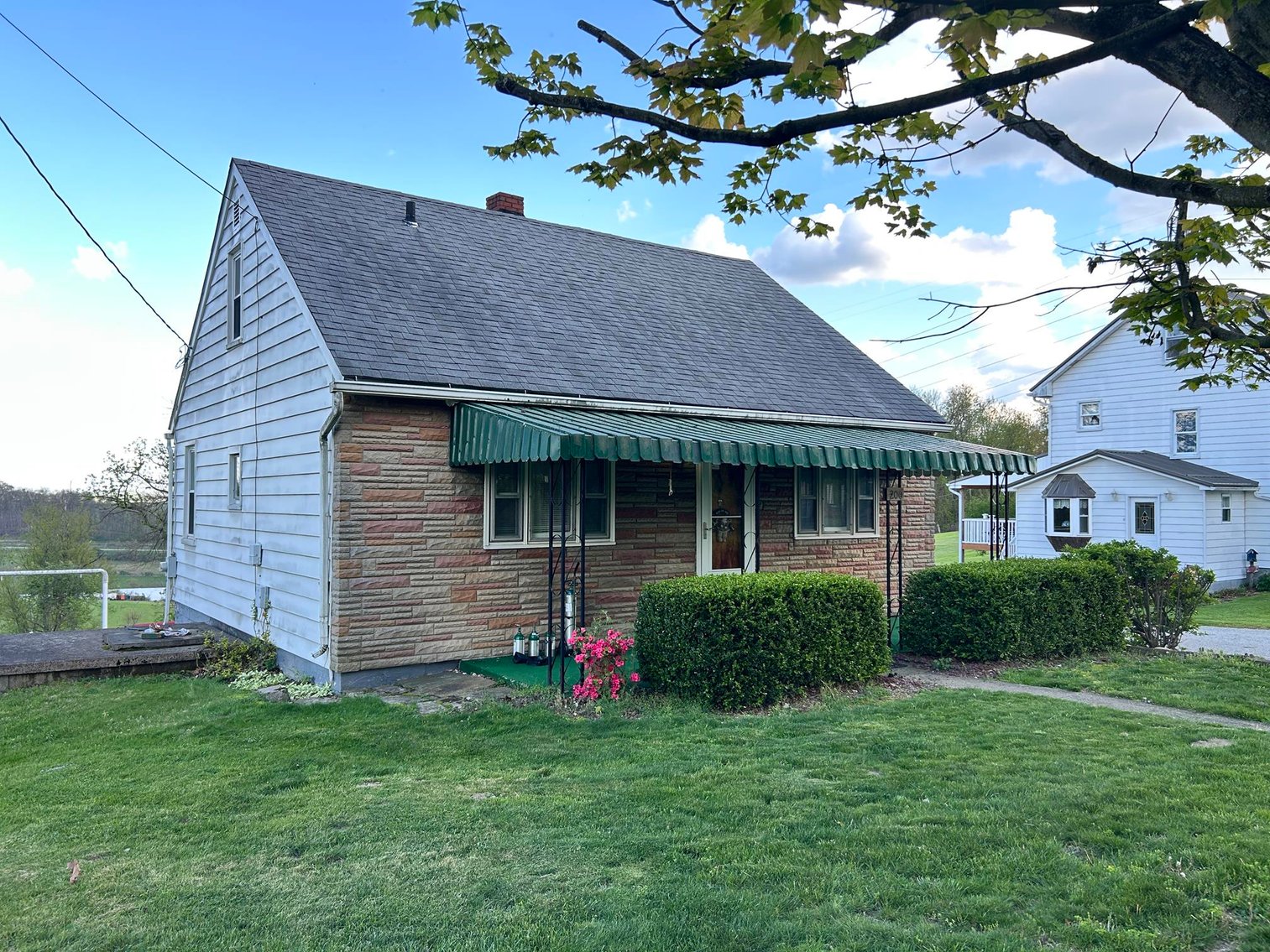Image for 2 Bedroom Cape Cod on Nearly Half Acre in Washington