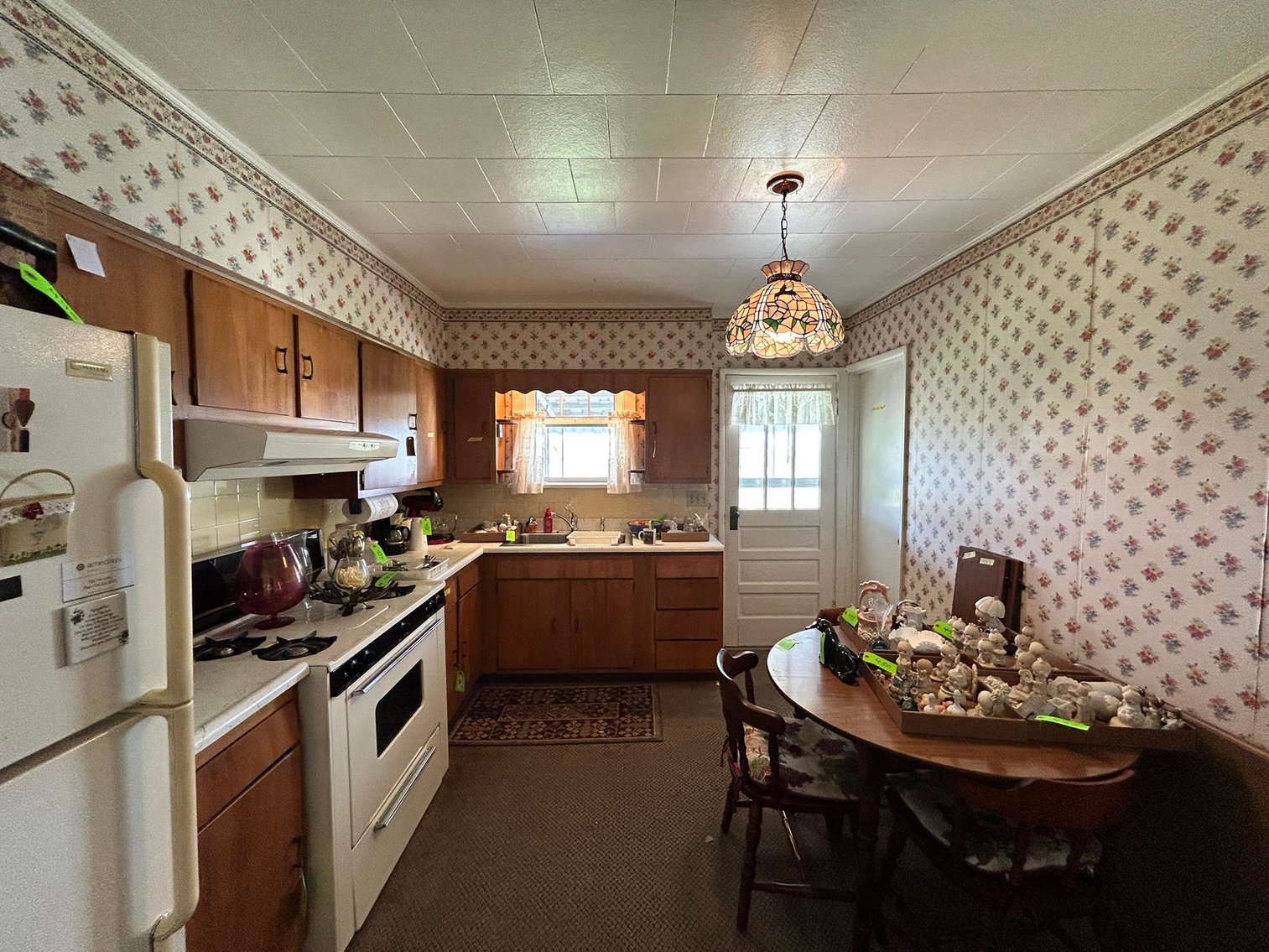 Image for 2 Bedroom Cape Cod on Nearly Half Acre in Washington