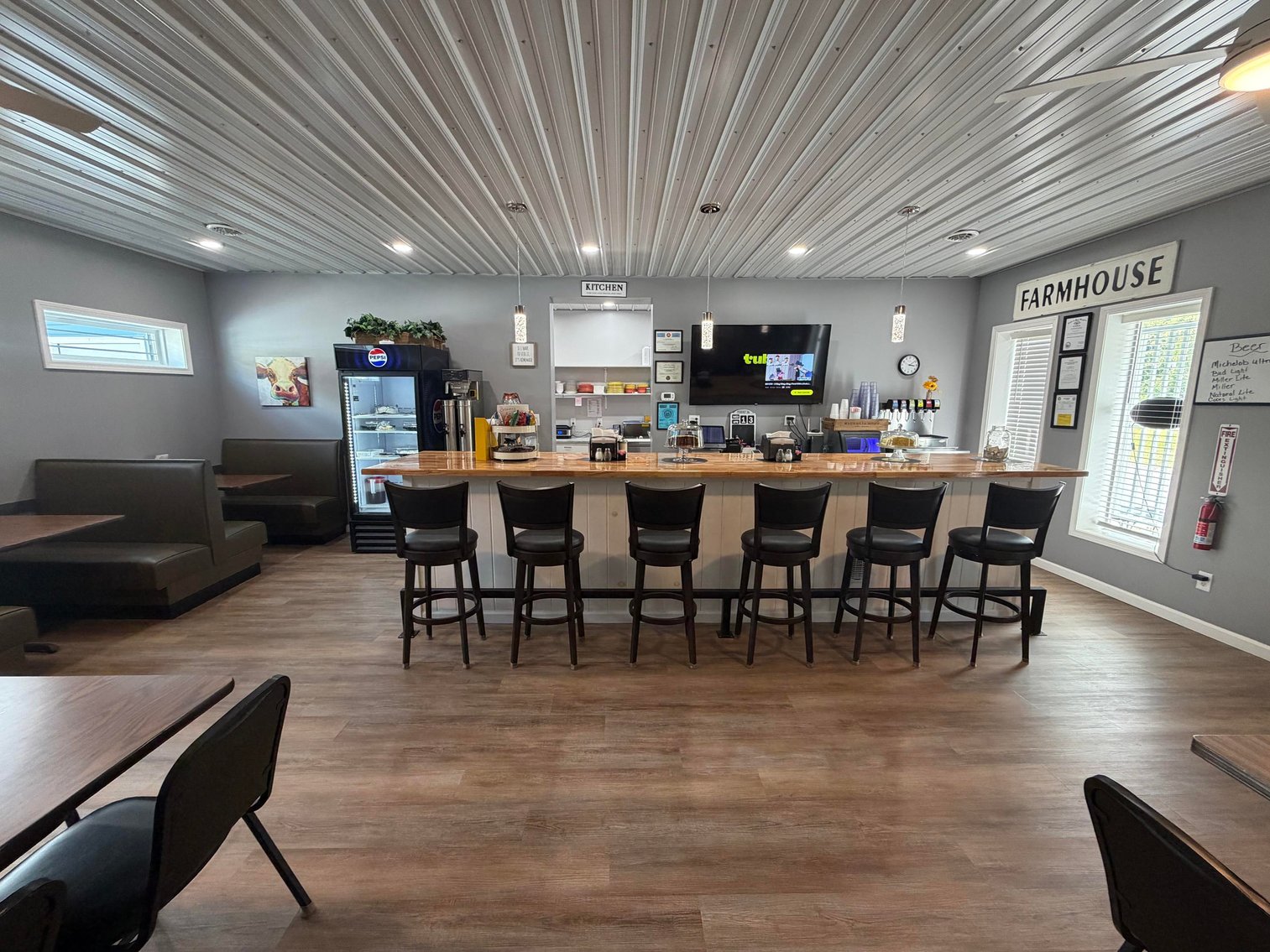 Image for Turn-Key Restaurant & Hot Spot in Gassaway