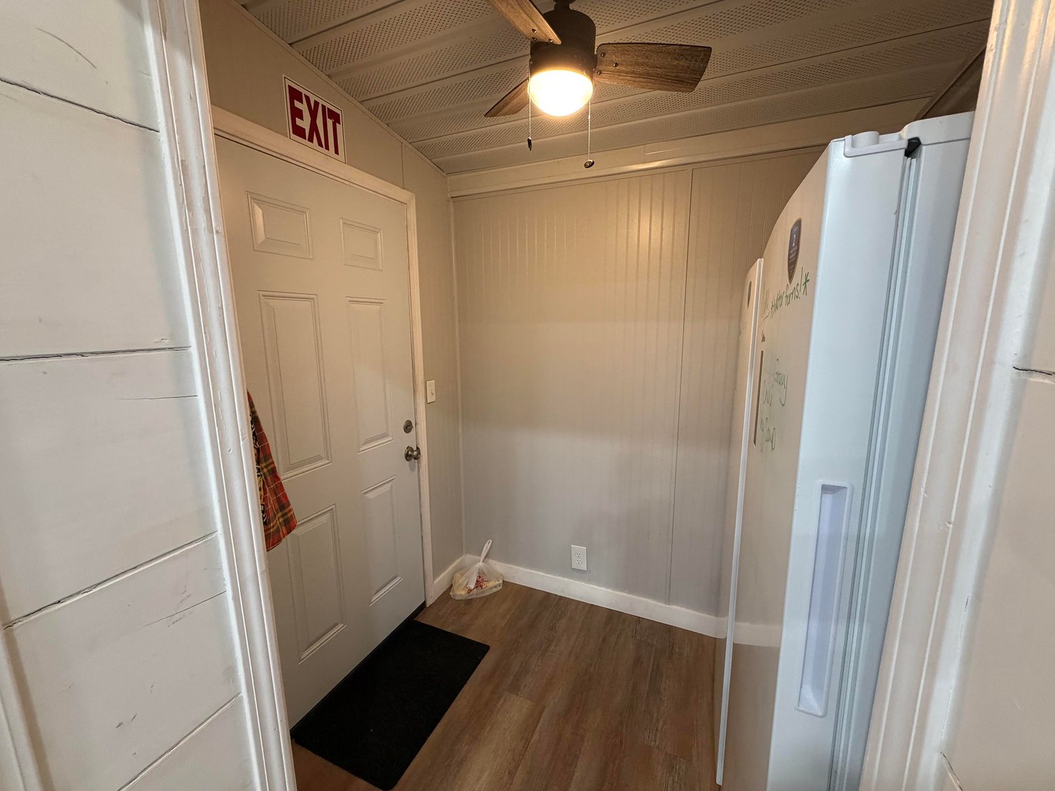 Image for Turn-Key Restaurant & Hot Spot in Gassaway