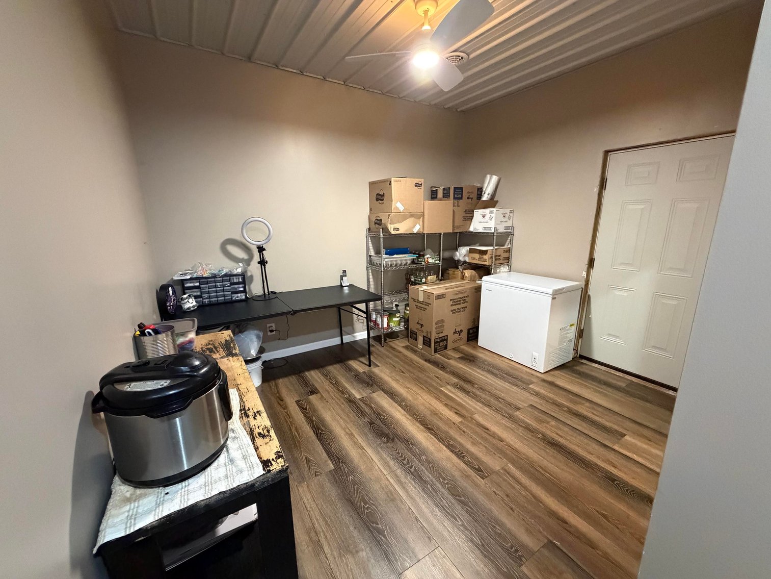 Image for Turn-Key Restaurant & Hot Spot in Gassaway