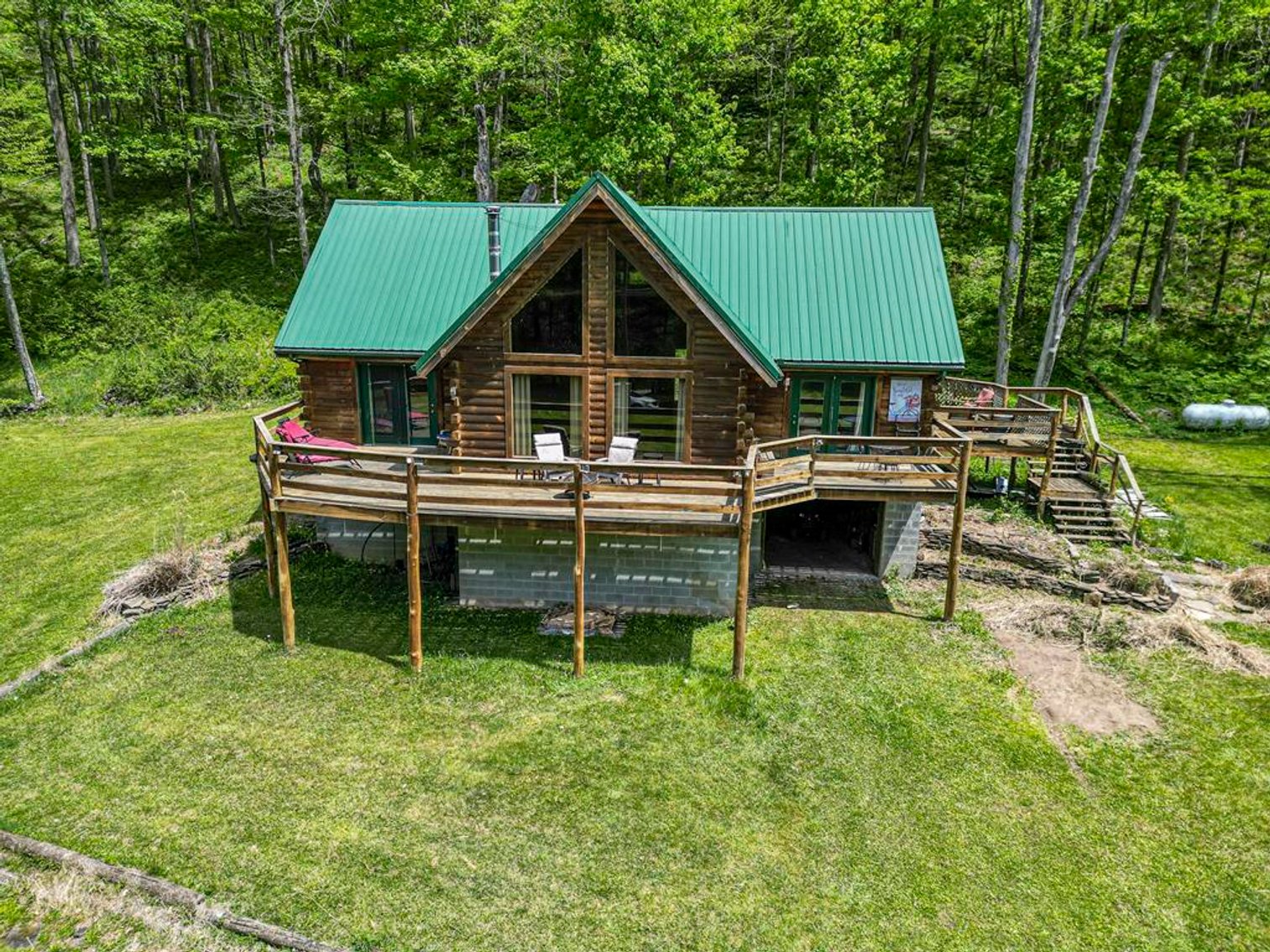 Image for Beautiful Log Home on 4 Acres Minutes from The Elk Springs Resort