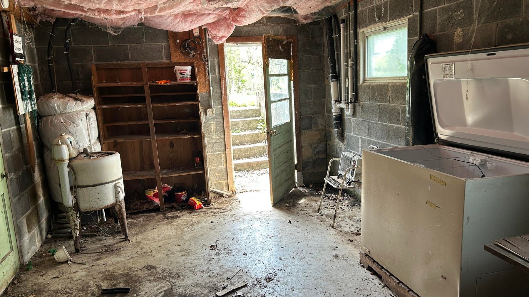 Image for Rustic Mountain Cottage on Nearly 2.5 Acres in Petersburg Selling to the Highest Bidder