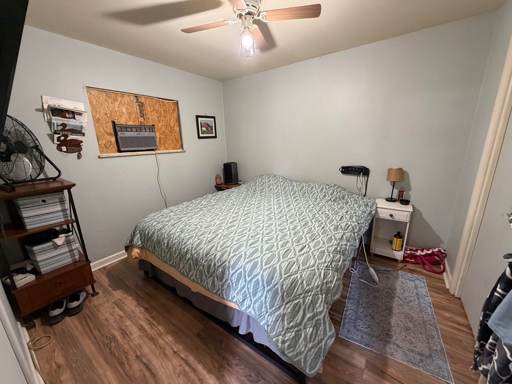 Image for 3 Bedroom with 2-Stall Garage in Dunbar