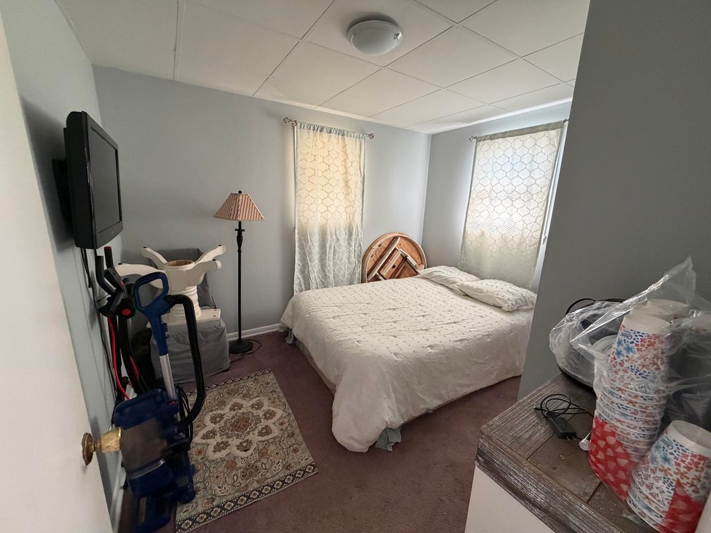 Image for 3 Bedroom with 2-Stall Garage in Dunbar