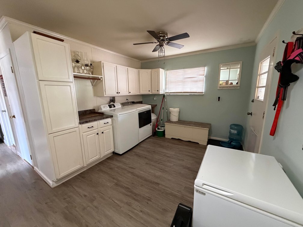 Image for 3 Bedroom with 2-Stall Garage in Dunbar