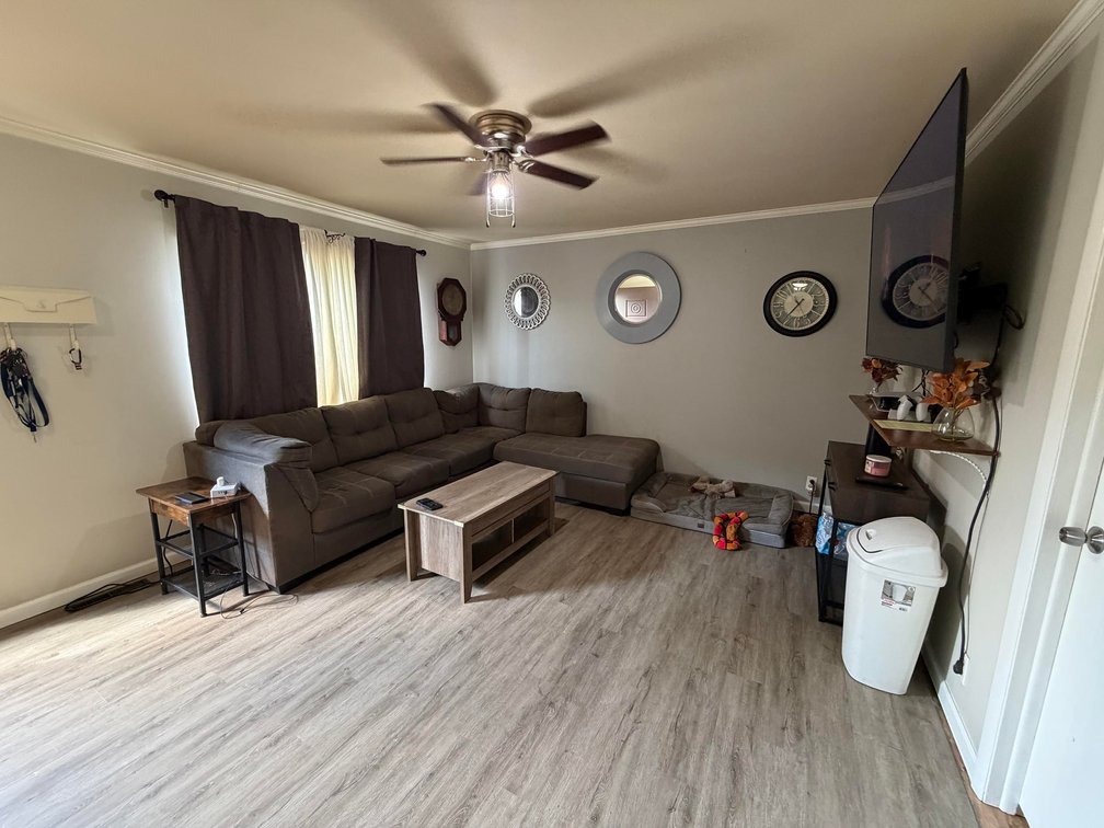 Image for 3 Bedroom with 2-Stall Garage in Dunbar