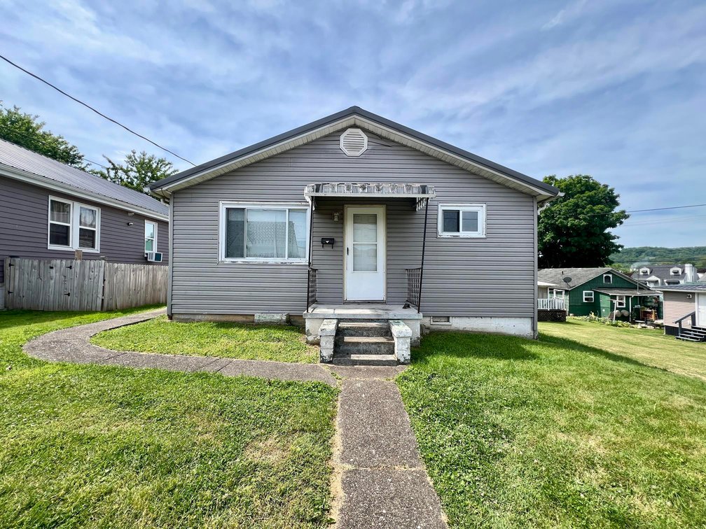 Image for 3 Bedroom Renovation Opportunity in Nitro