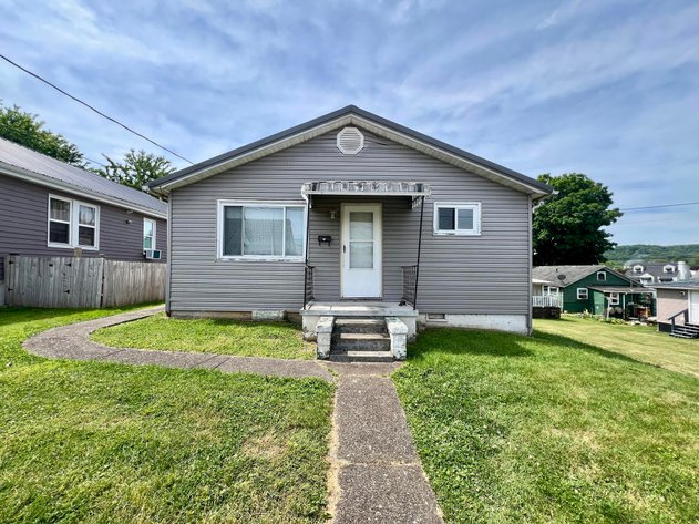 Image for 3 Bedroom Renovation Opportunity in Nitro