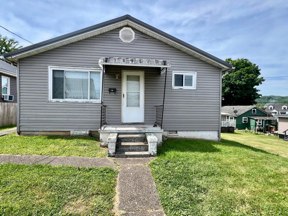 Image for 3 Bedroom Renovation Opportunity in Nitro