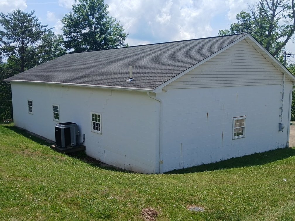 Image for Move-in Ready 3 Bedroom on Half an Acre in Elkview