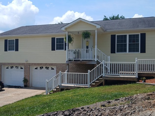Image for Move-in Ready 3 Bedroom on Half an Acre in Elkview