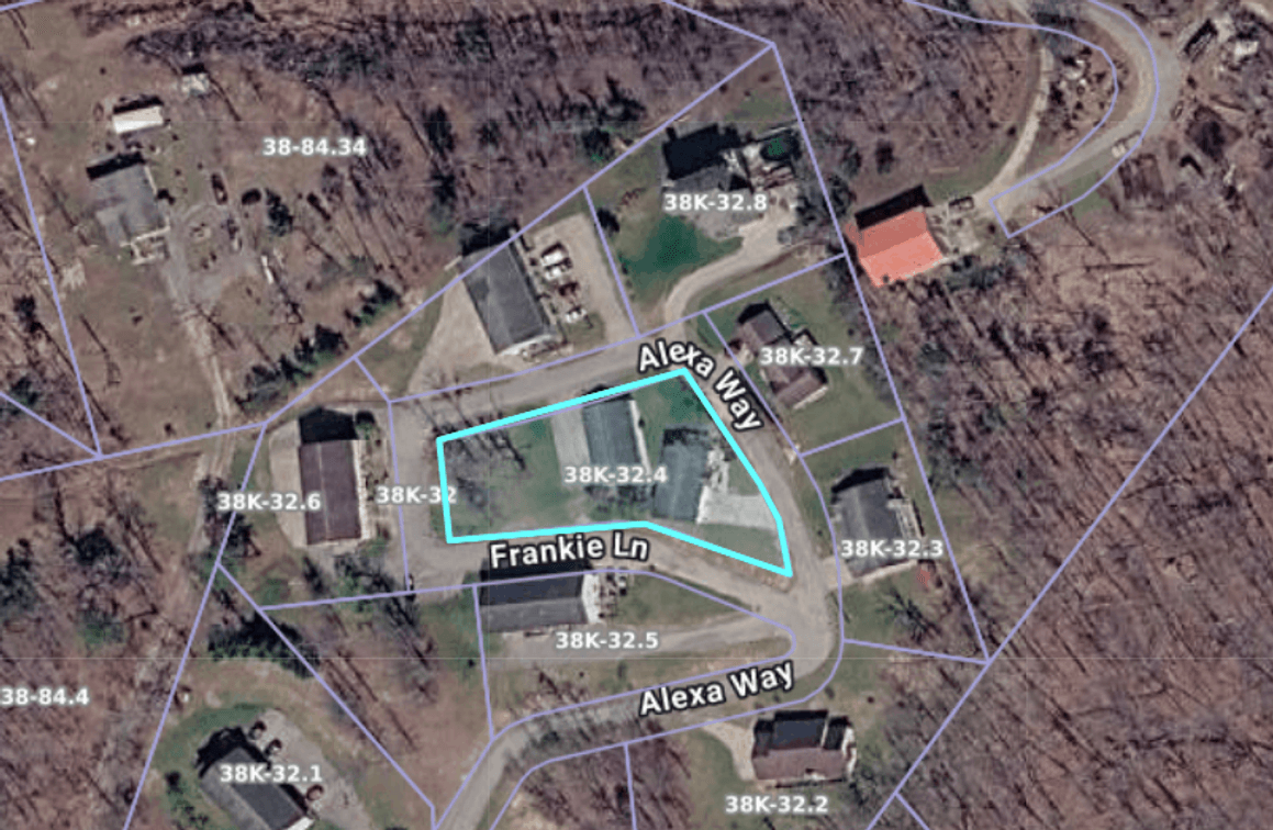 Image for Move-in Ready 3 Bedroom on Half an Acre in Elkview