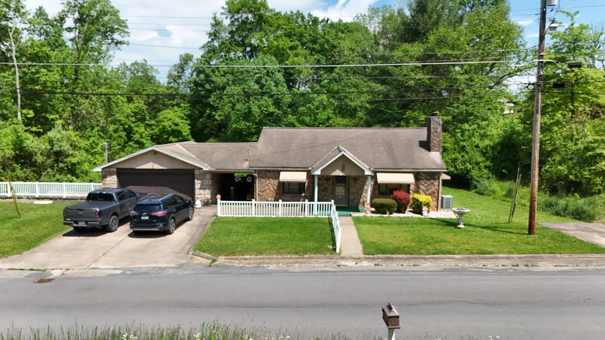 Image for Spacious 2 Bedroom Stone Home in Fairmont