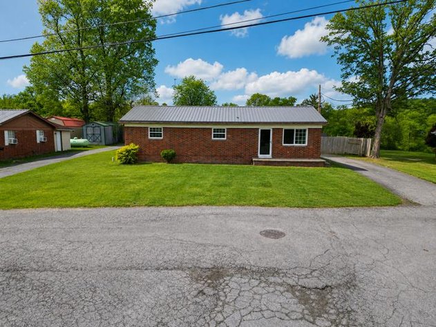 Image for Updated 3 Bedroom in Grayson