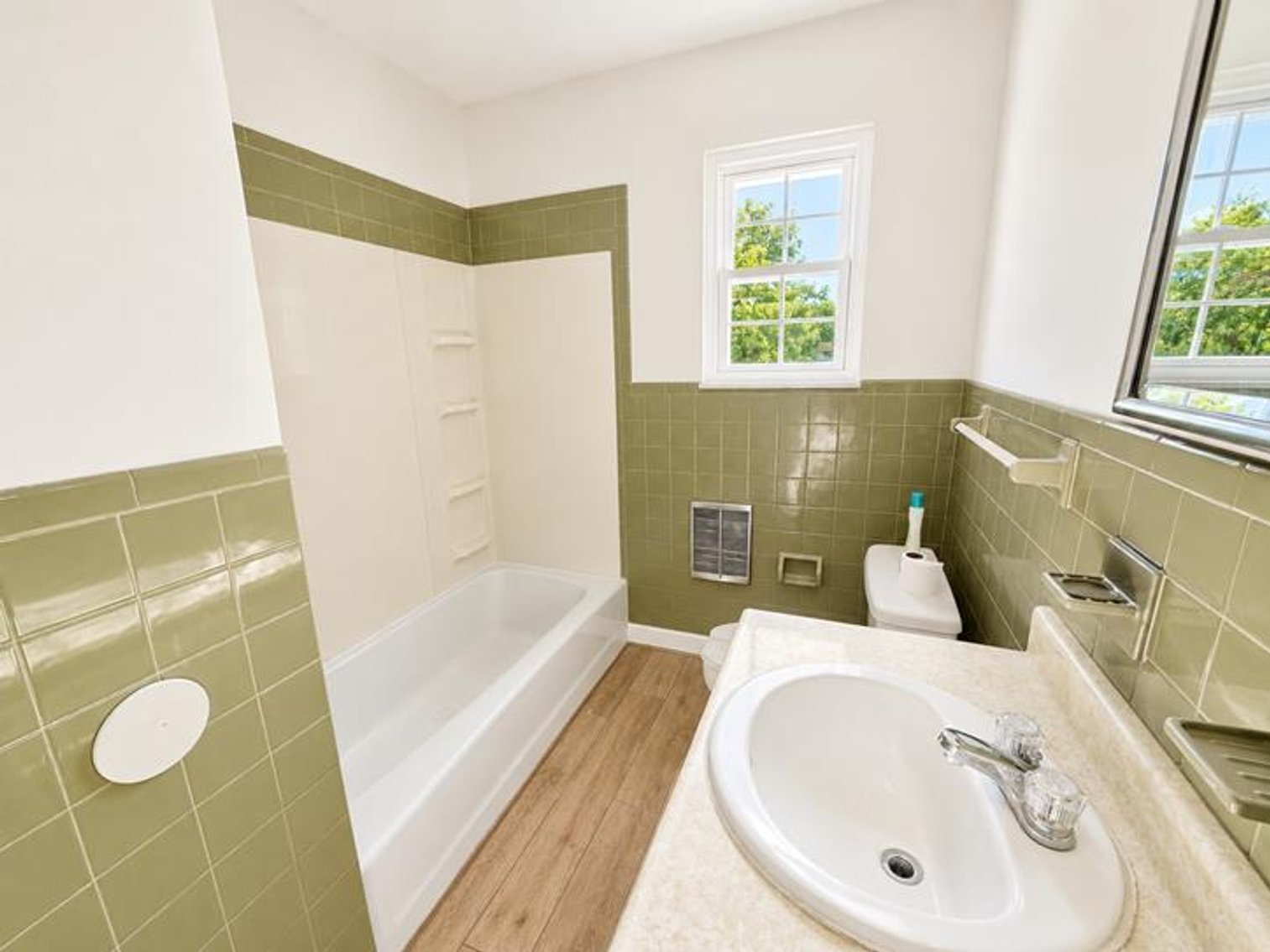 Image for Updated 3 Bedroom in Grayson