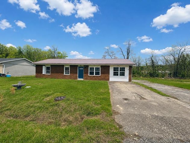 Image for 2 Bedroom Ashland Home Ready for a Remodel