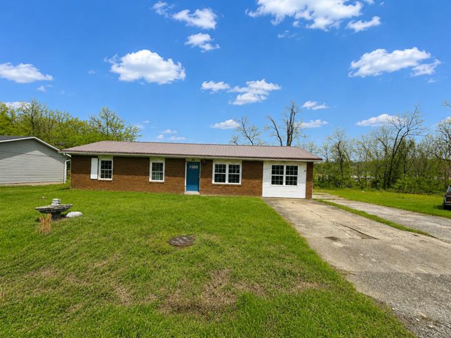 Image for 2 Bedroom Ashland Home Ready for a Remodel