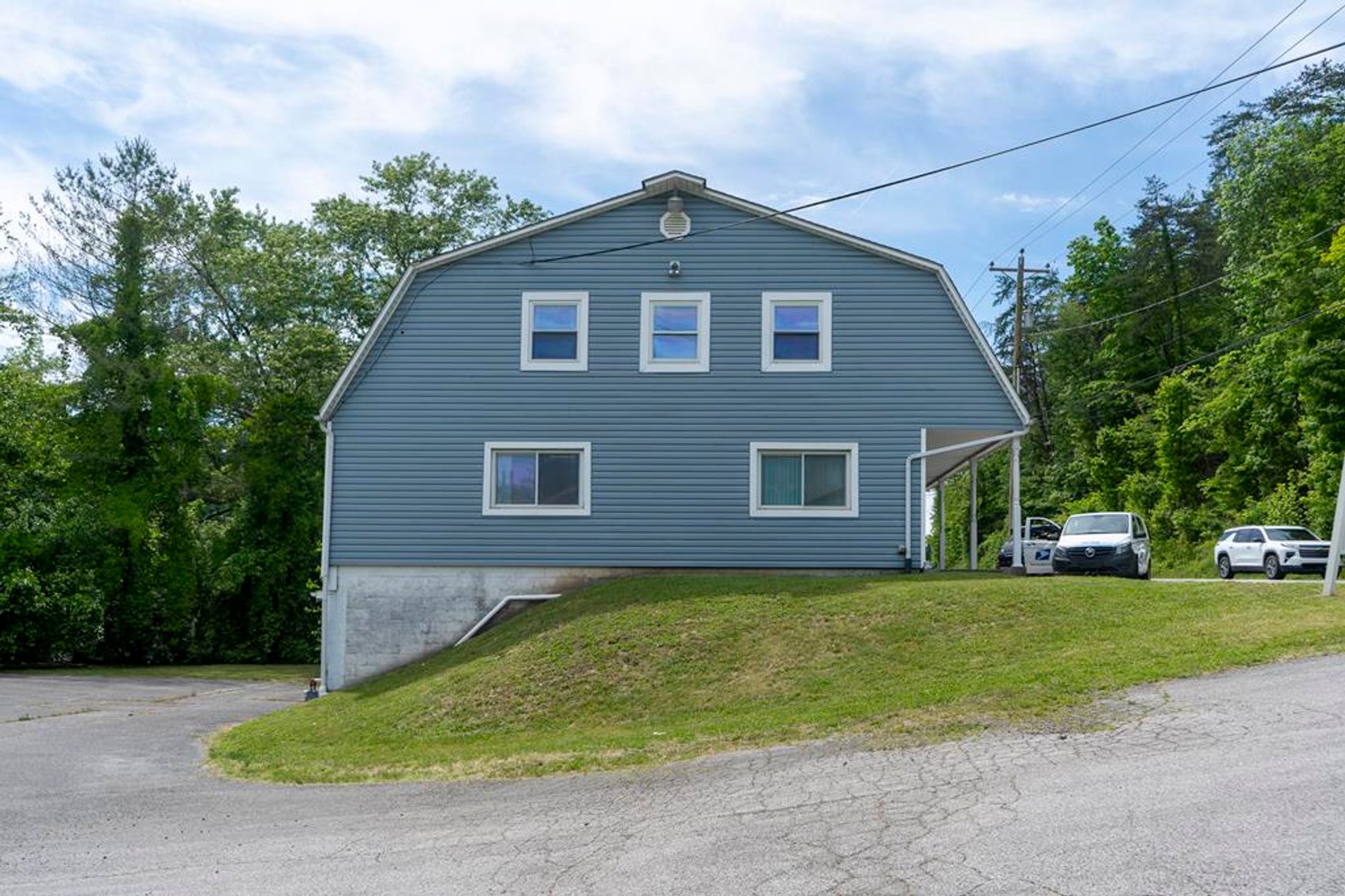 Image for Flexible Commercial Space with Onsite Parking & No Zoning Restrictions