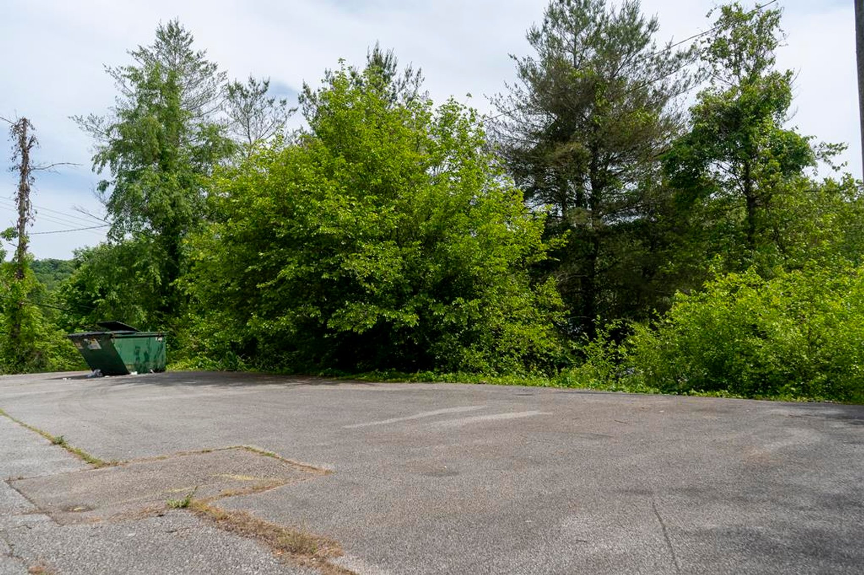 Image for Flexible Commercial Space with Onsite Parking & No Zoning Restrictions