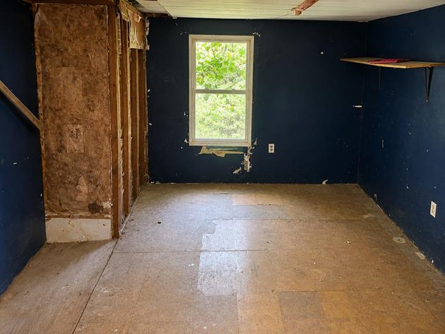 Image for 2 Bedroom Project Home in Marion County Selling to the Highest Bidder