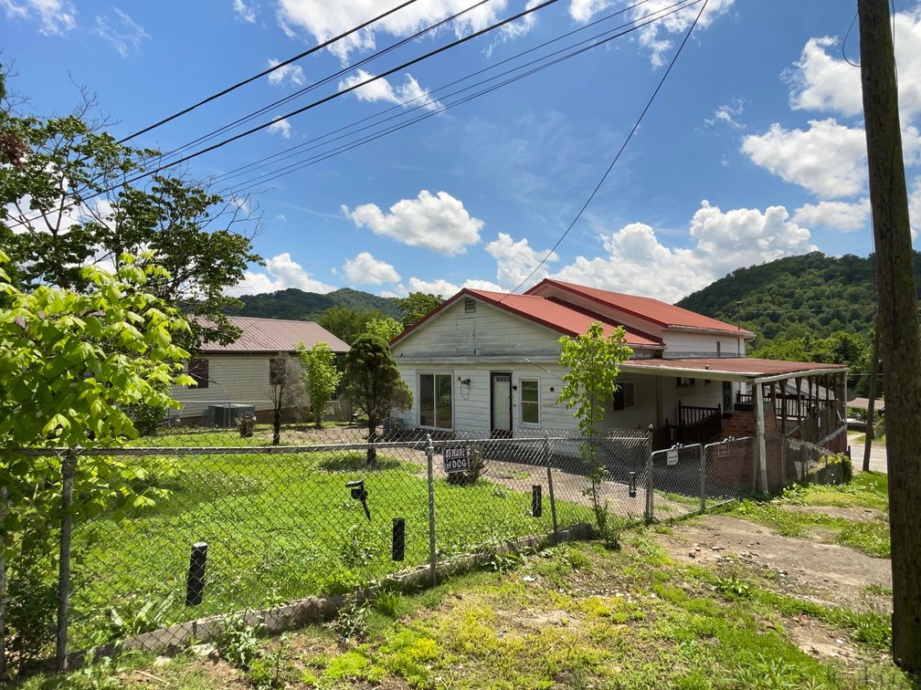 Image for Spacious 4 Bedroom in Chapmanville – Potential Duplex Conversion