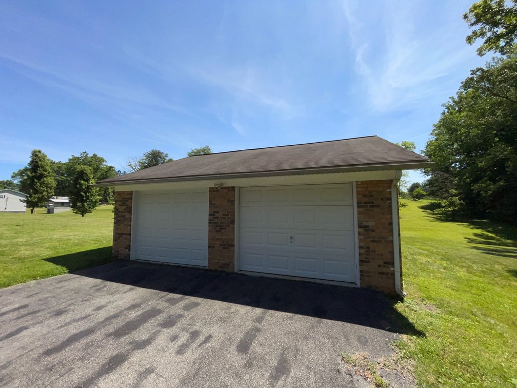 Image for Pristine 3 Bedroom Ranch on over 2 Acres in Oak Hill