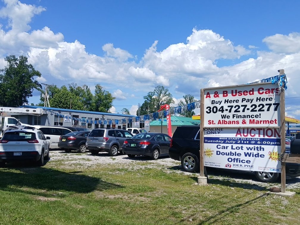 Image for Commercial Property with Office Facility on MacCorkle Avenue