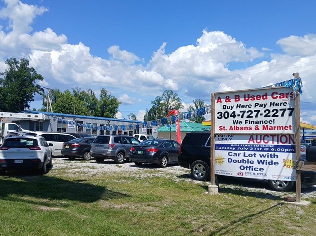 Image for Commercial Property with Office Facility on MacCorkle Avenue