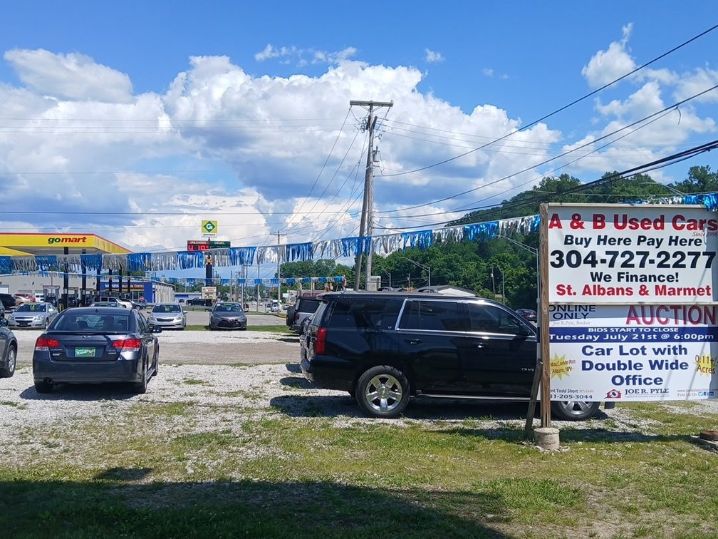 Image for Commercial Property with Office Facility on MacCorkle Avenue