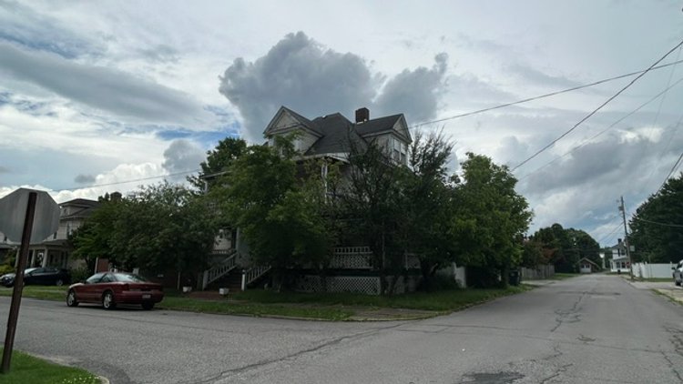 Image for Classic 7 Bedroom Prime for Renovation in Buckhannon