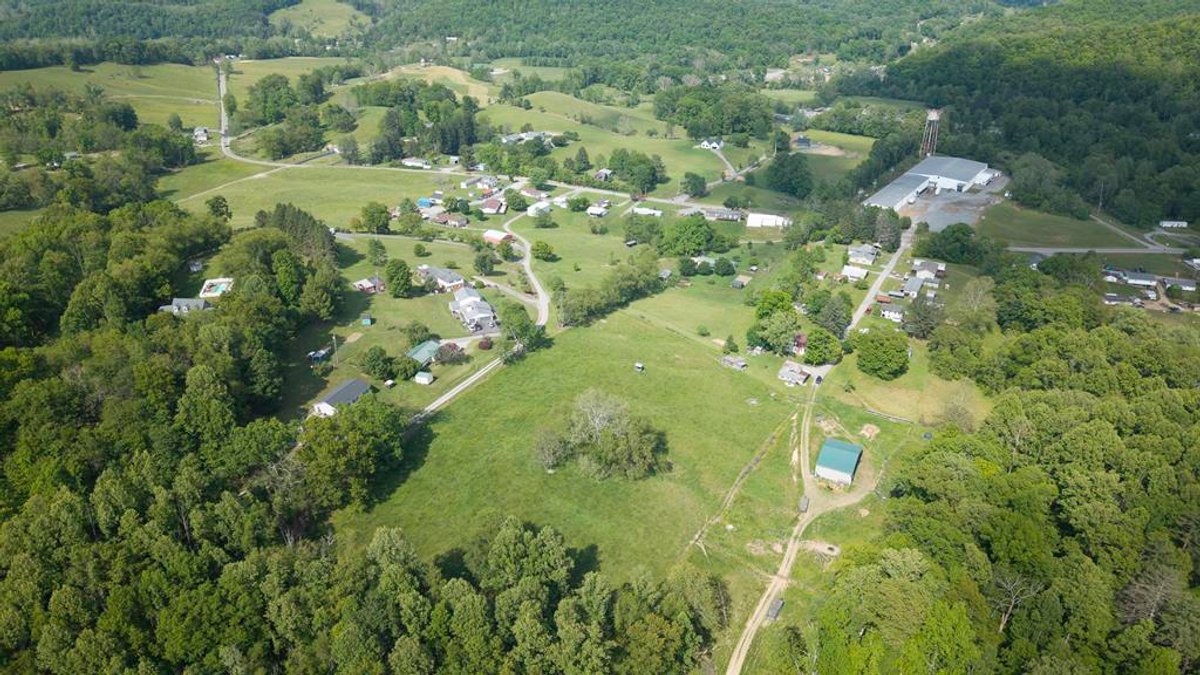 Image for 4 1/2 Nice Acres Just Outside of Weston