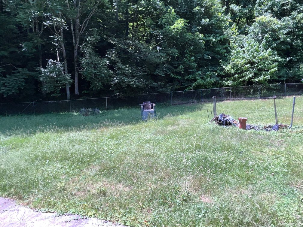 Image for 3 Bedroom on 1.72 Acres in Kanawha County Selling to the Highest Bidder
