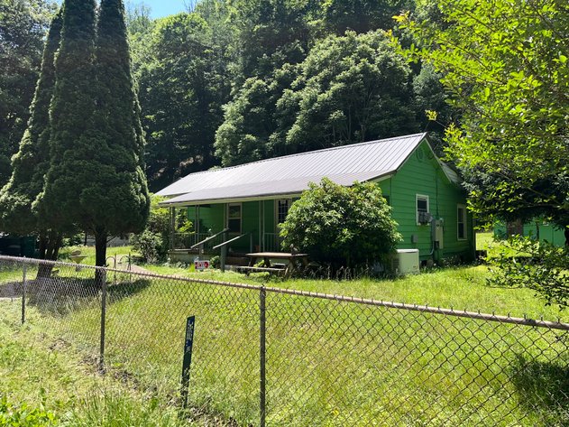 Image for 3 Bedroom on 1.72 Acres in Kanawha County Selling to the Highest Bidder