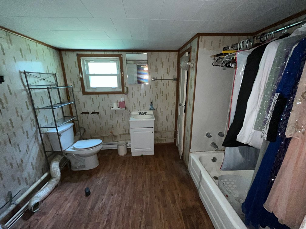 Image for 3 Bedroom on 1.72 Acres in Kanawha County Selling to the Highest Bidder