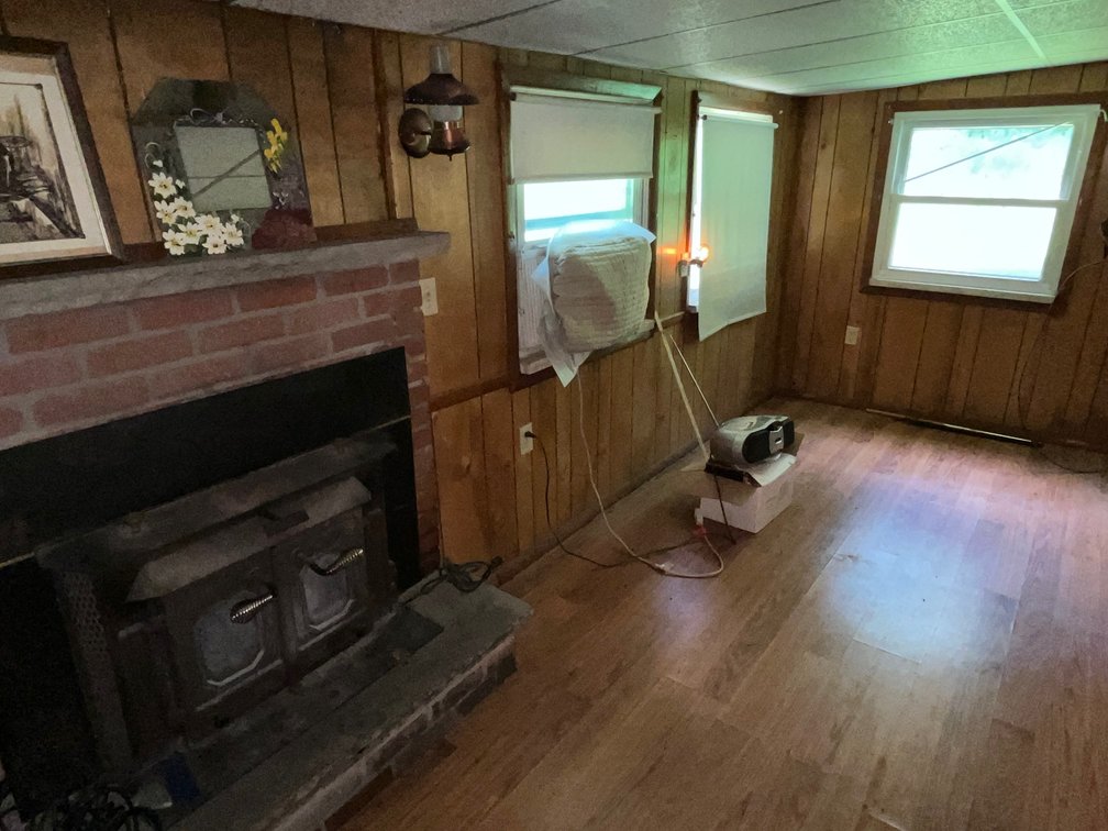 Image for 3 Bedroom on 1.72 Acres in Kanawha County Selling to the Highest Bidder