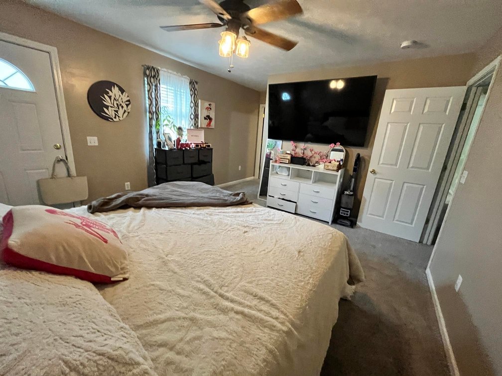 Image for Move-in Ready 3 Bedroom on Half an Acre in Elkview