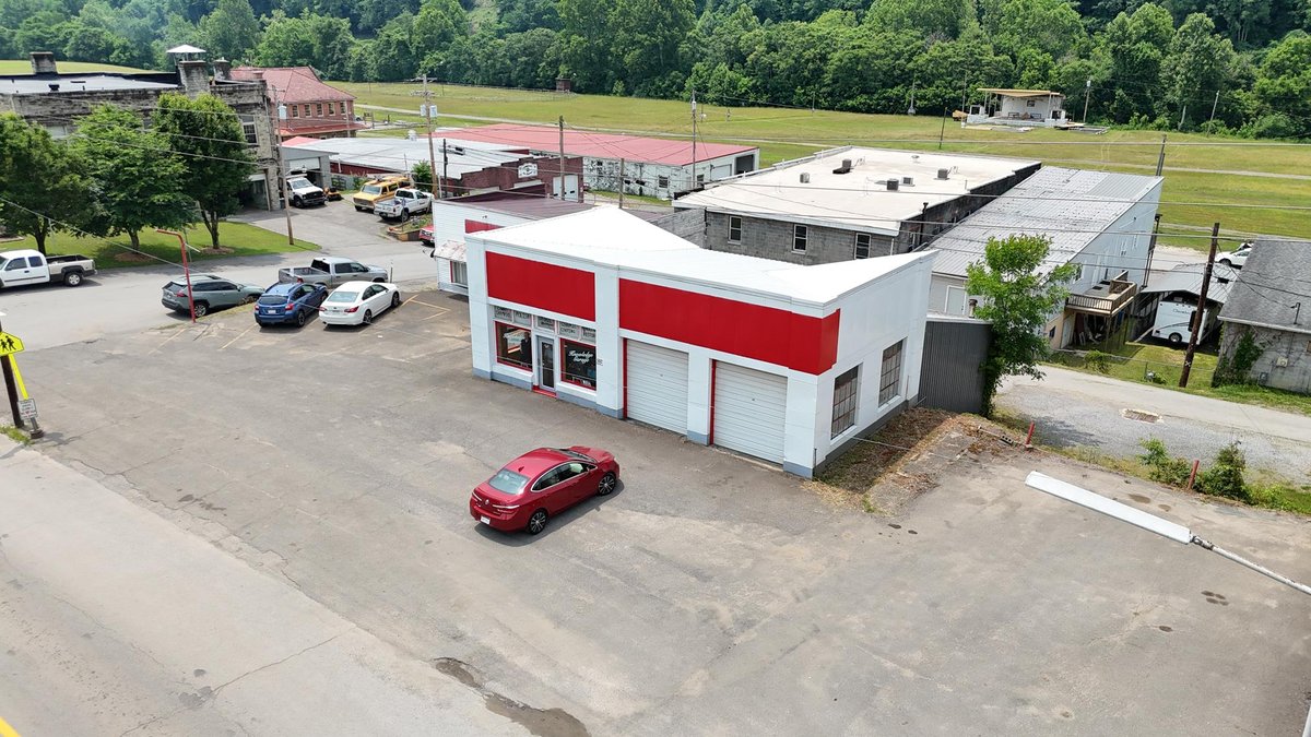 Image for Two Story Commercial Garage with Apartment Along WV-4 in Braxton County