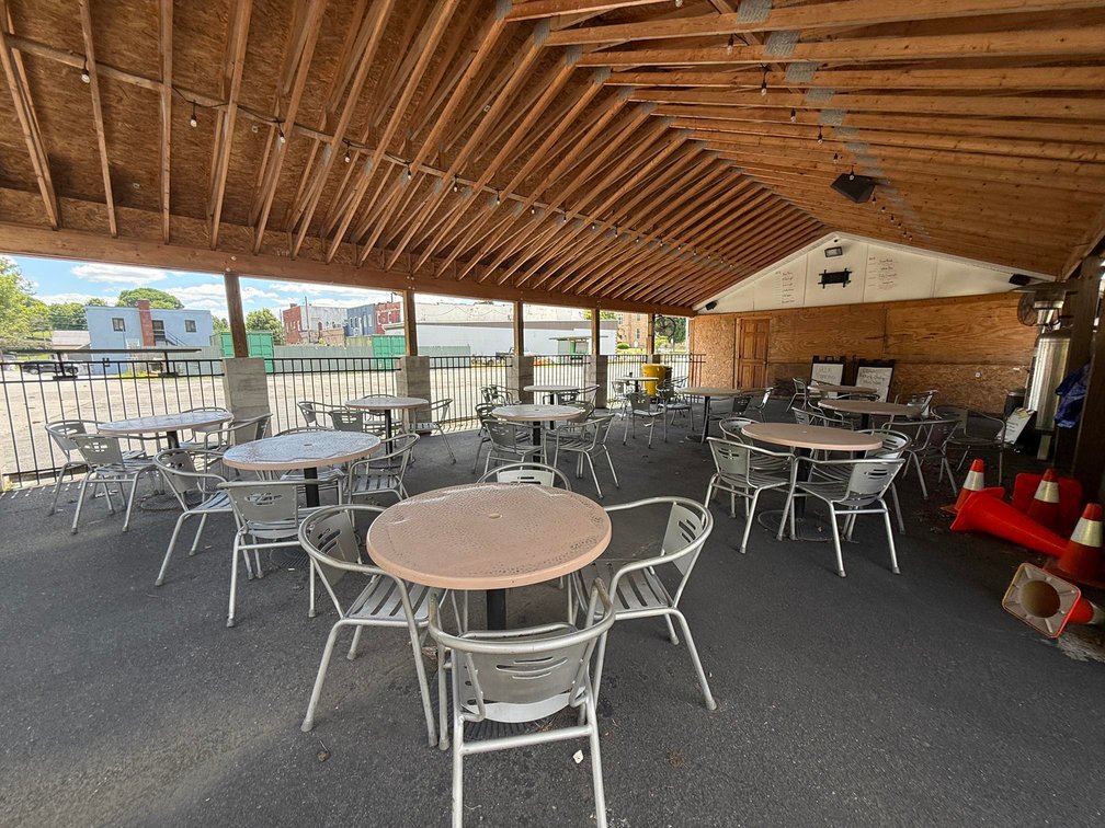 Image for Prime Restaurant Opportunity in the Heart of Summersville