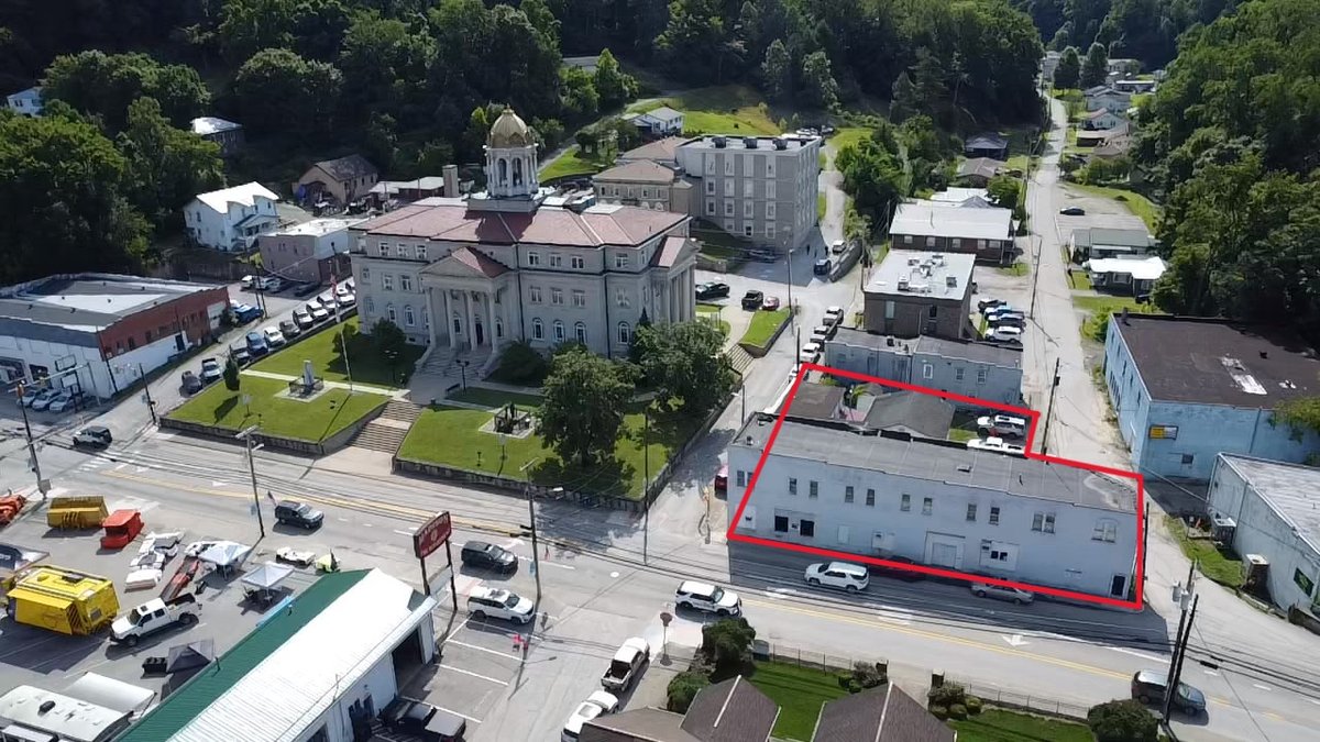 Image for Mixed-Use Building in Growing Boone County Market