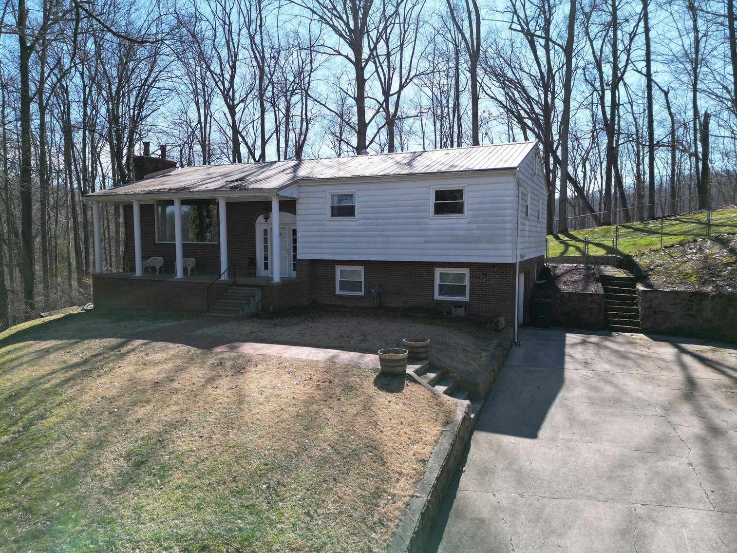 Image for SOLD $165,000 - Move-in Ready Brick 3 Bedroom in Elkview