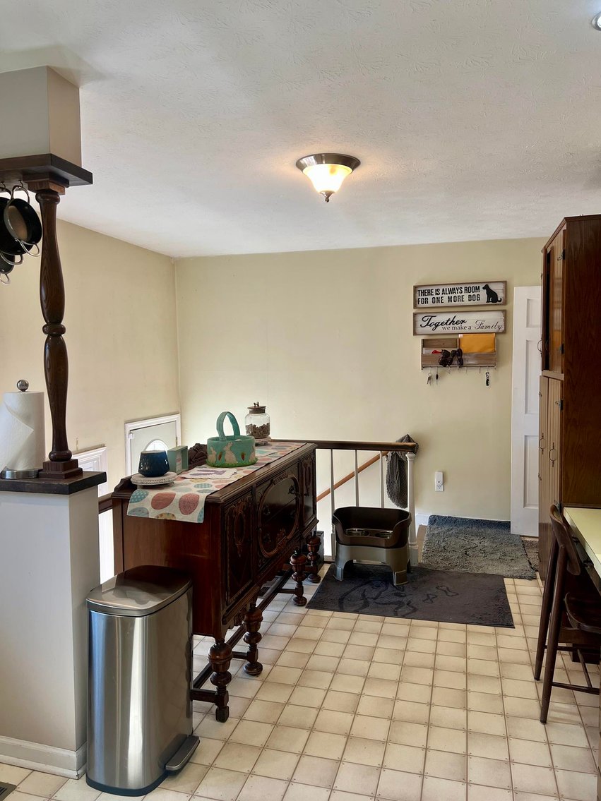 Image for SOLD $165,000 - Move-in Ready Brick 3 Bedroom in Elkview