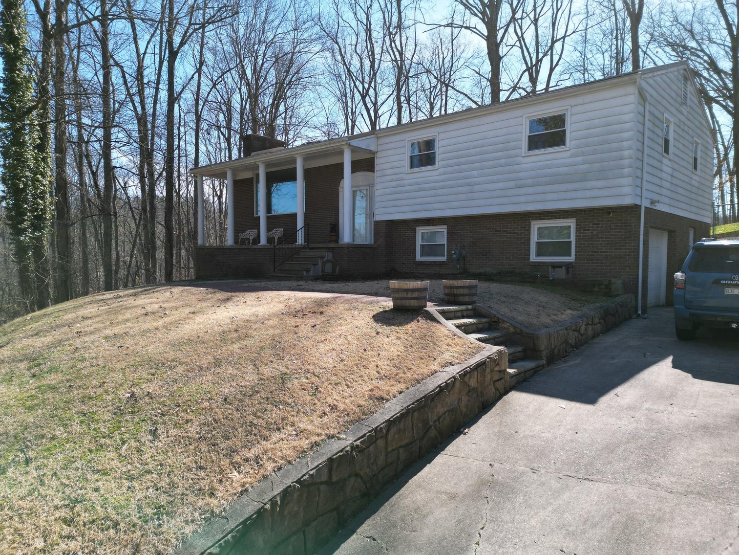Image for SOLD $165,000 - Move-in Ready Brick 3 Bedroom in Elkview