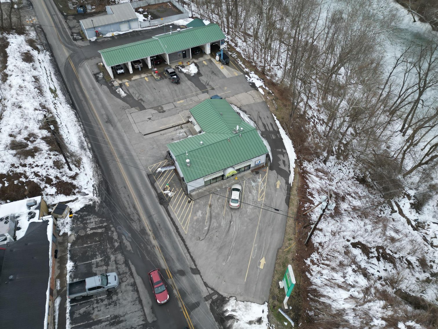 Image for SOLD $275,000 - Washland Laundromat Along WV-250