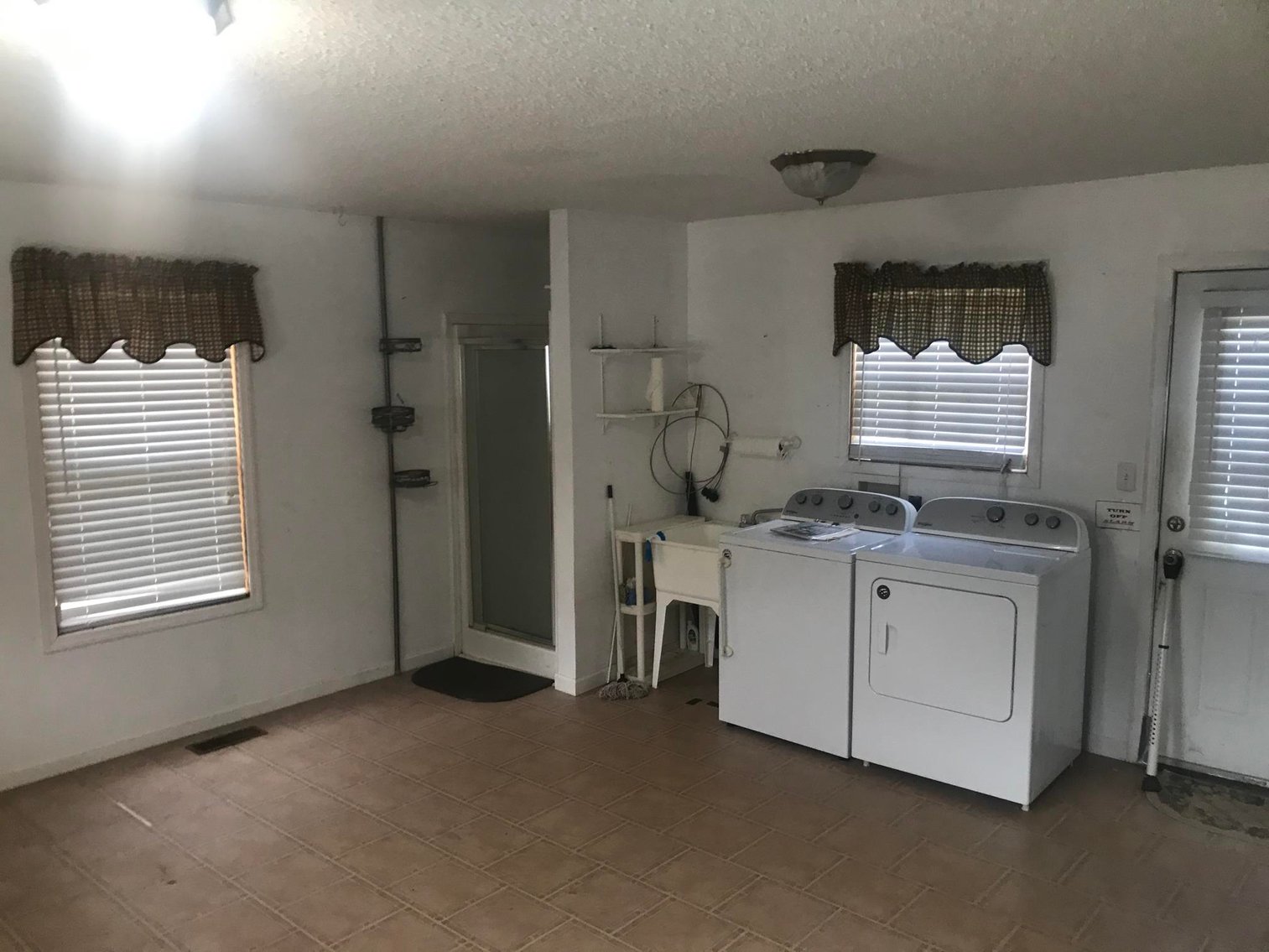 Image for SOLD - 5 Bedroom Home in Williamson