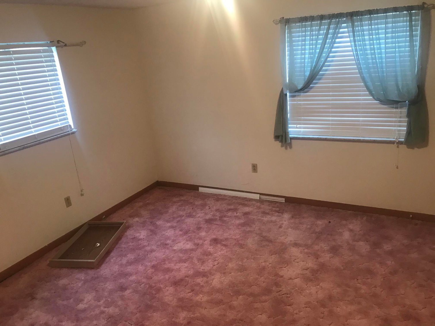 Image for SOLD - 5 Bedroom Home in Williamson